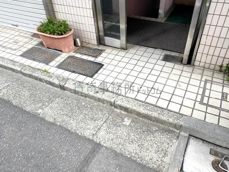 正面玄関
