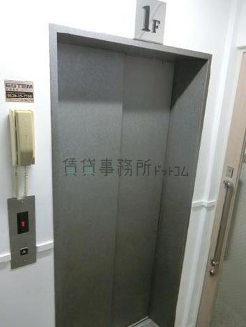 エレベーター