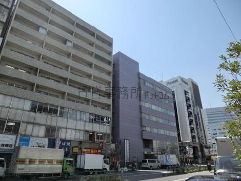 西新宿方面