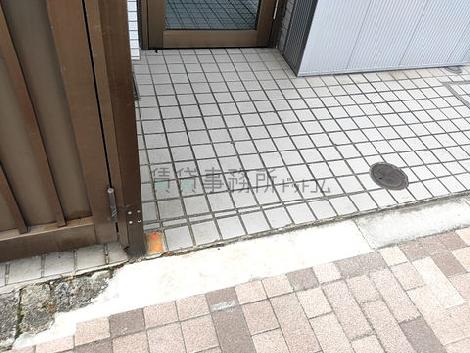 正面玄関