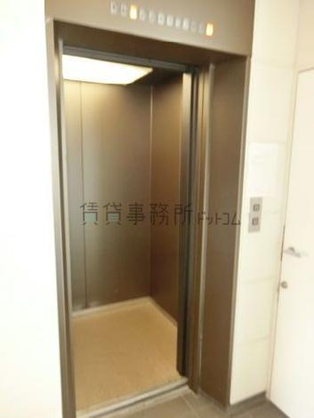 エレベーター