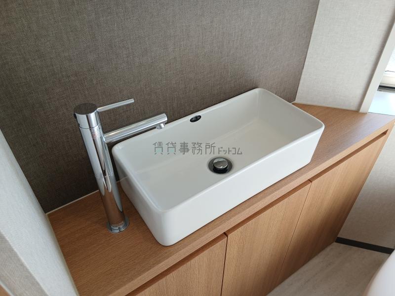 女性用トイレの手洗い