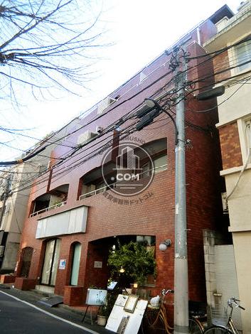 西新宿ハイホームの外観写真