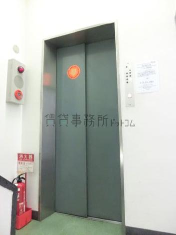 エレベーター