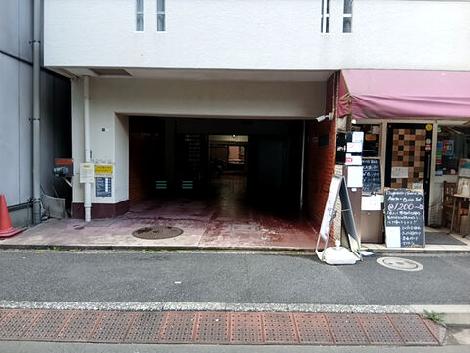 正面玄関