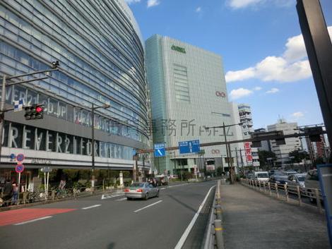 新宿御苑方向の風景です