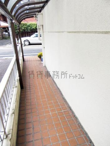 正面玄関