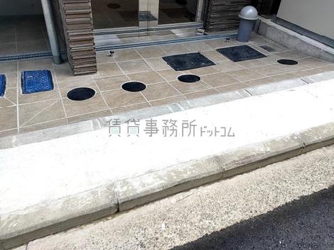 正面玄関