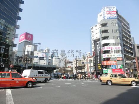 JRの高架が見えます