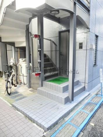 正面玄関