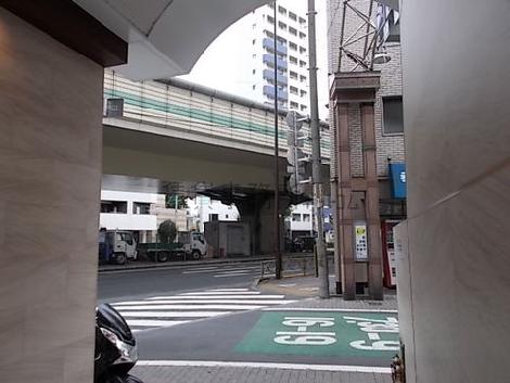 正面玄関