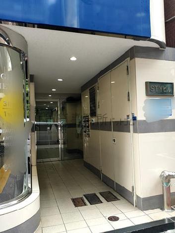 正面玄関