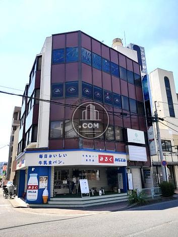 新所沢ビルの外観写真