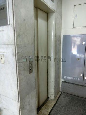 エレベーター