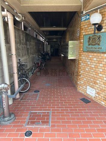正面玄関