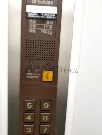 エレベーター