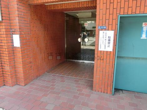 正面玄関