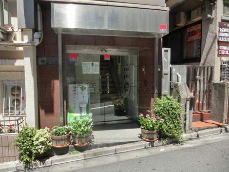 正面玄関