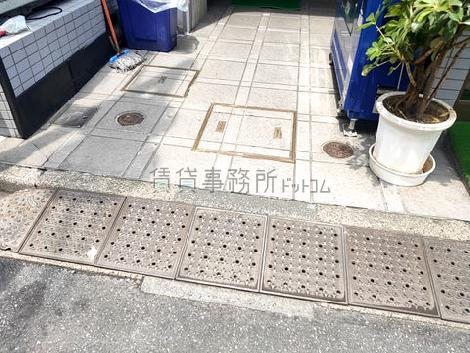 正面玄関