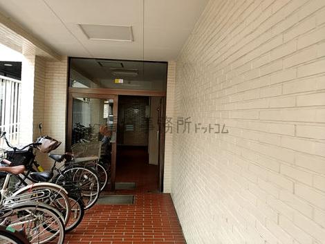 正面玄関