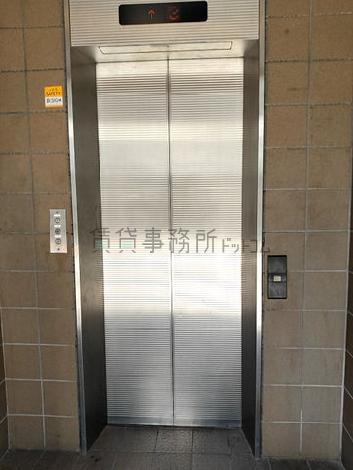 エレベーター