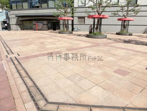 正面玄関