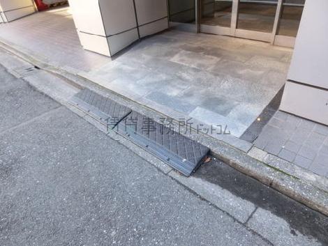 正面玄関