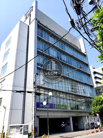 読売立川ビルの外観写真