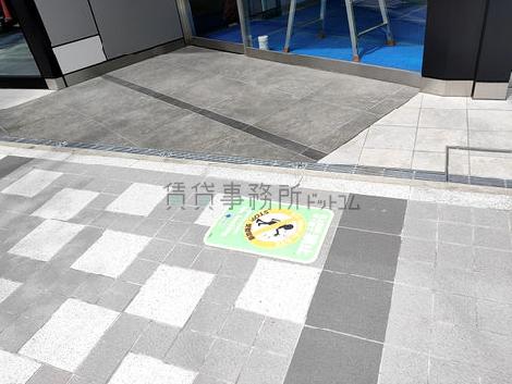 正面玄関