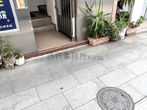 正面玄関