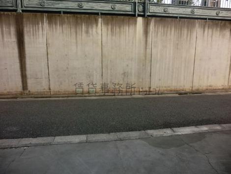 エントランス前面風景