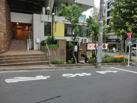 正面玄関
