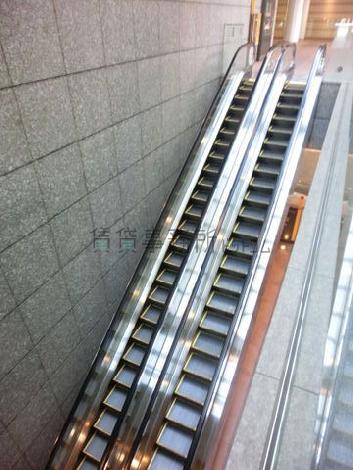 エスカレーター