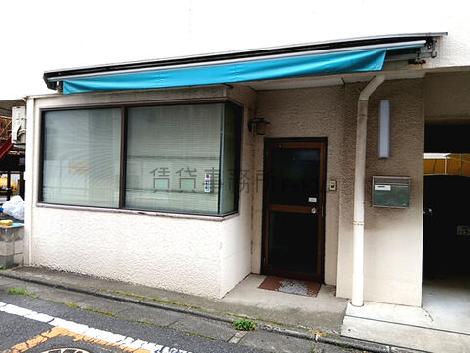 正面玄関