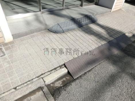 正面玄関