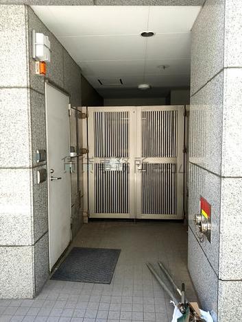 裏口