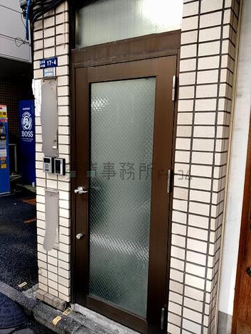 正面玄関