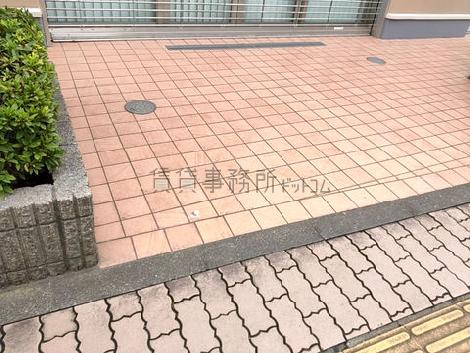 正面玄関