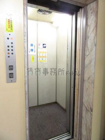 エレベーター