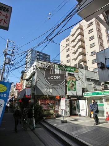 名人亭の外観写真
