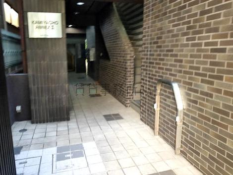 正面玄関