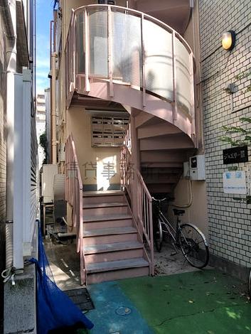 正面玄関