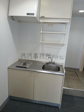 瀧田ビルの給湯室