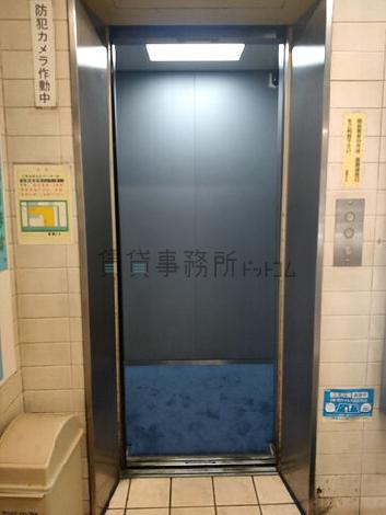 エレベーター