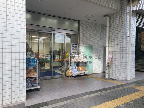 正面玄関