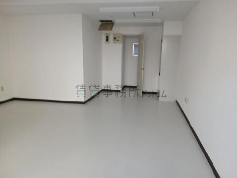 フラットミワの室内