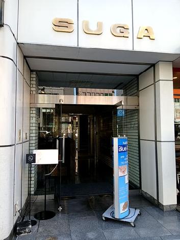 正面玄関
