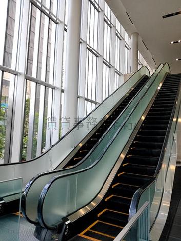 エスカレーター