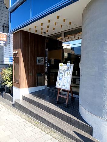 正面玄関
