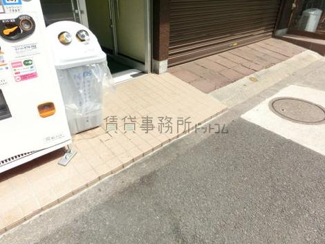 正面玄関
